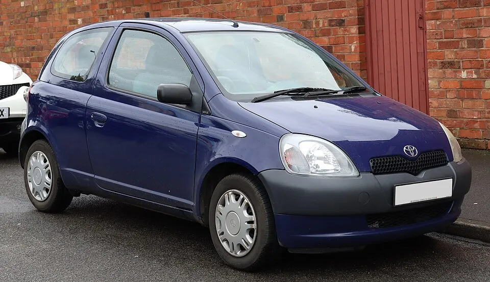 Toyota Yaris (XP10/XP20)