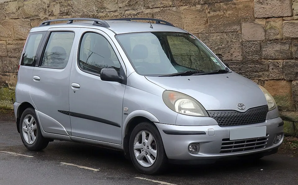 Toyota Yaris Verso