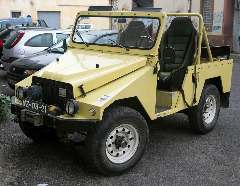 UMM 4x4 Cournil