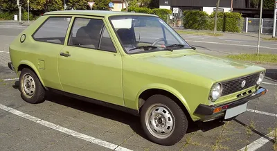 Volkswagen Polo (86)