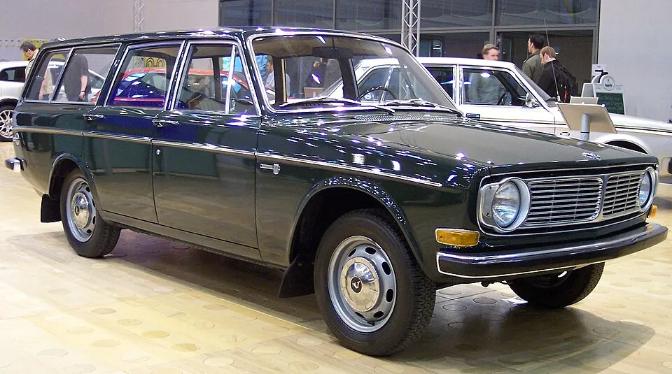 Volvo 142