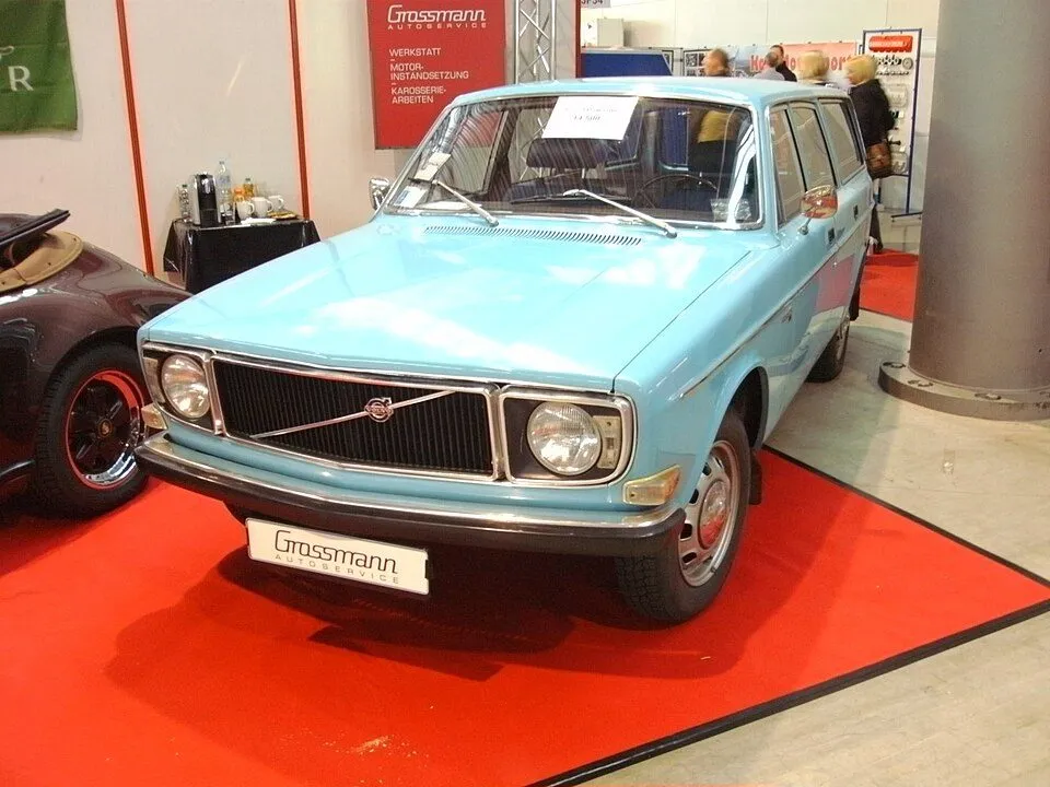 Volvo 145