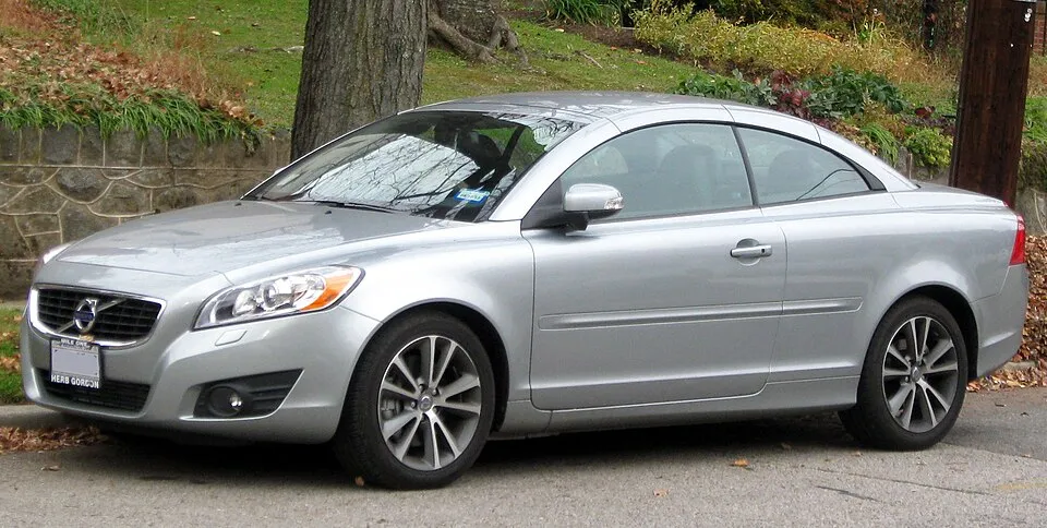 Volvo C70 (2nd gen)
