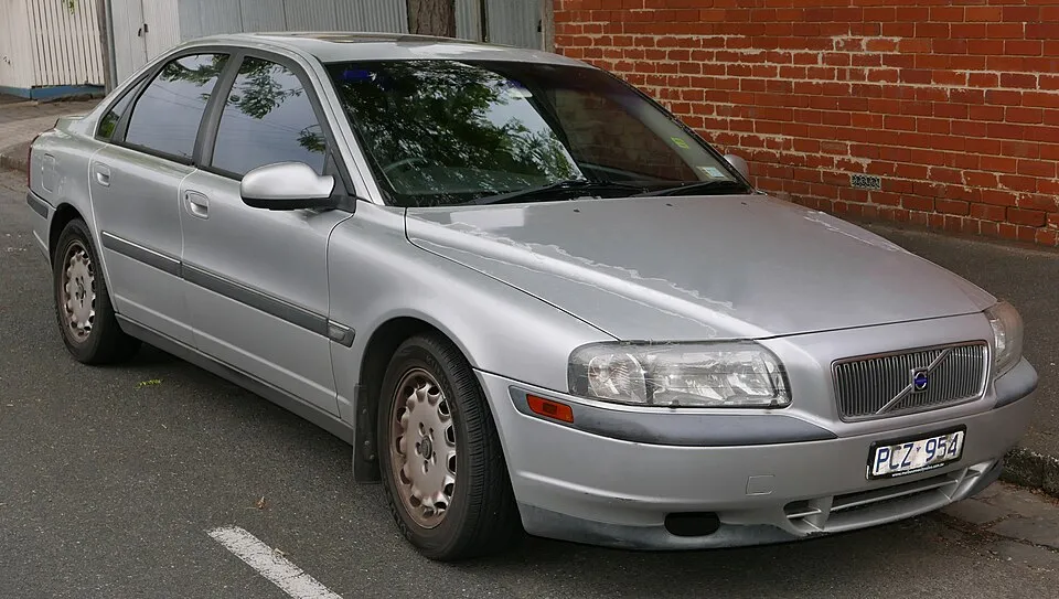 Volvo S80 (1st gen)
