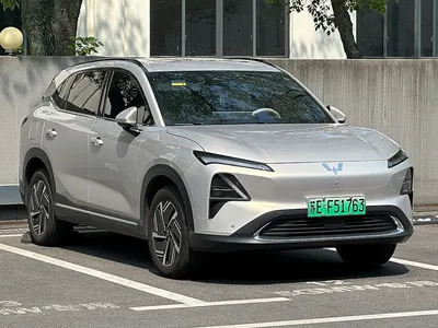 Wuling Starlight S