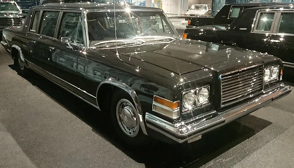 ZIL-4104